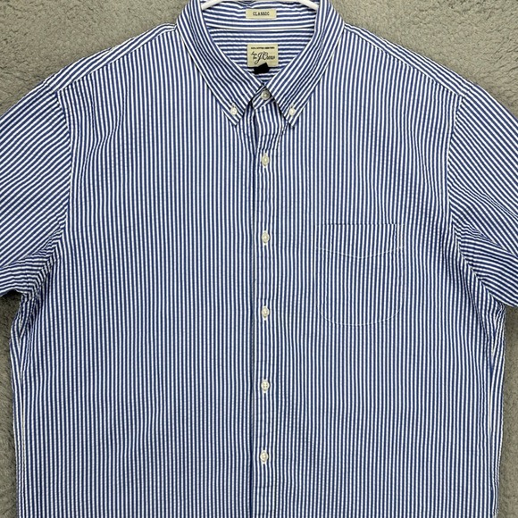 J Crew Mens Seersucker Button Down Shirt XL Blue Stripe Classic Short Sleeve NEW